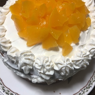 桃のスポンジケーキ